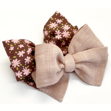 Load image into Gallery viewer, Mod Floral Linen Bow