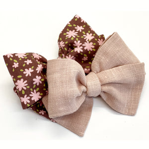 Mod Floral Linen Bow