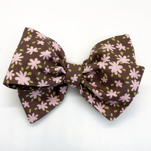 Mod Floral Linen Bow