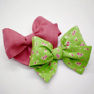 Green Floral Bow