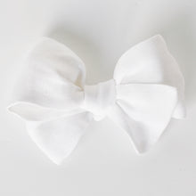 Load image into Gallery viewer, Classic White Linen Bow